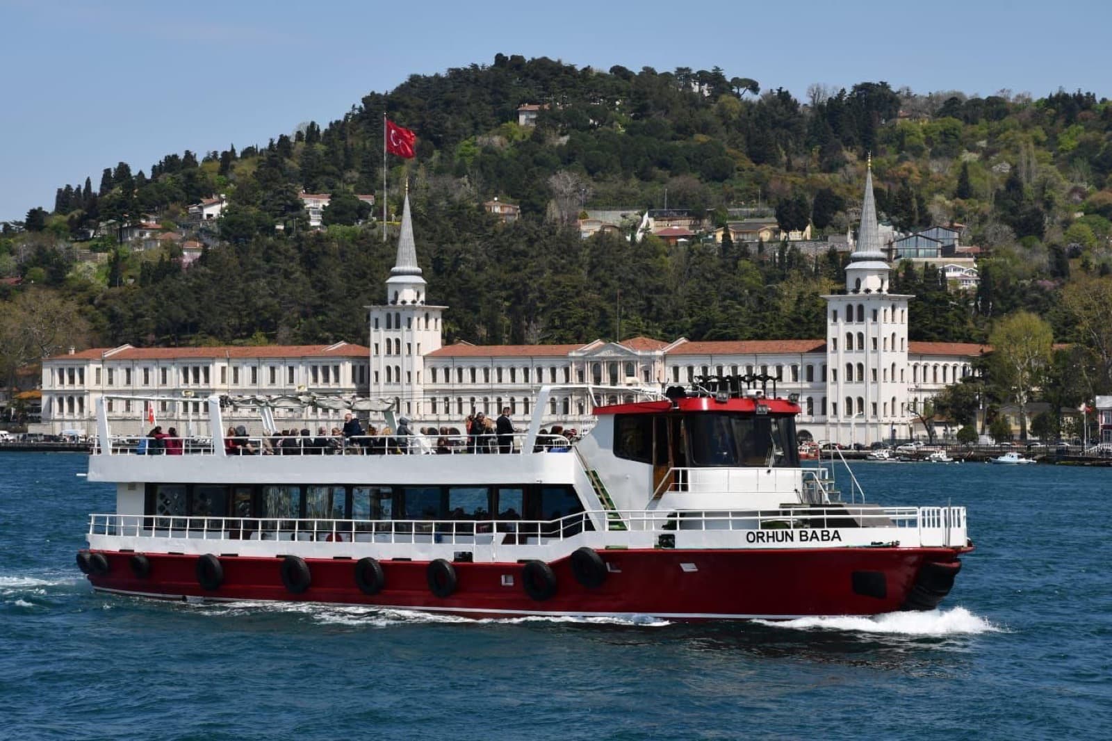 Horizon Grand Yacht — Bosphorus sunset charter, Up to 150 guests