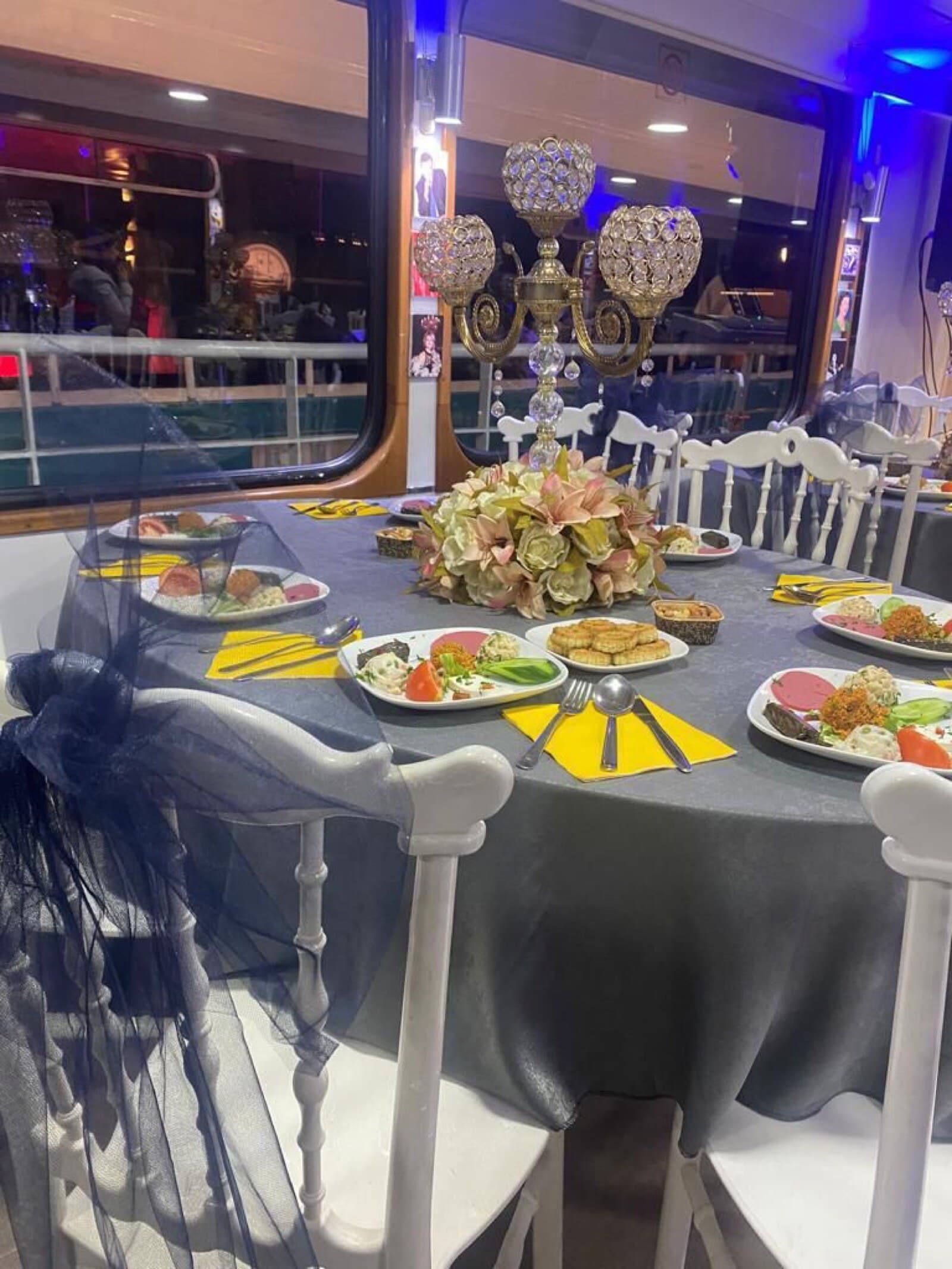 Horizon Grand Yacht — Up to 150 guests, private sunset charter on the Bosphorus (5)