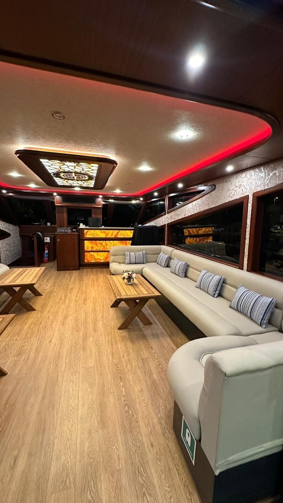 Golden Hour Group Yacht — Up to 40 guests, private sunset charter on the Bosphorus (10)